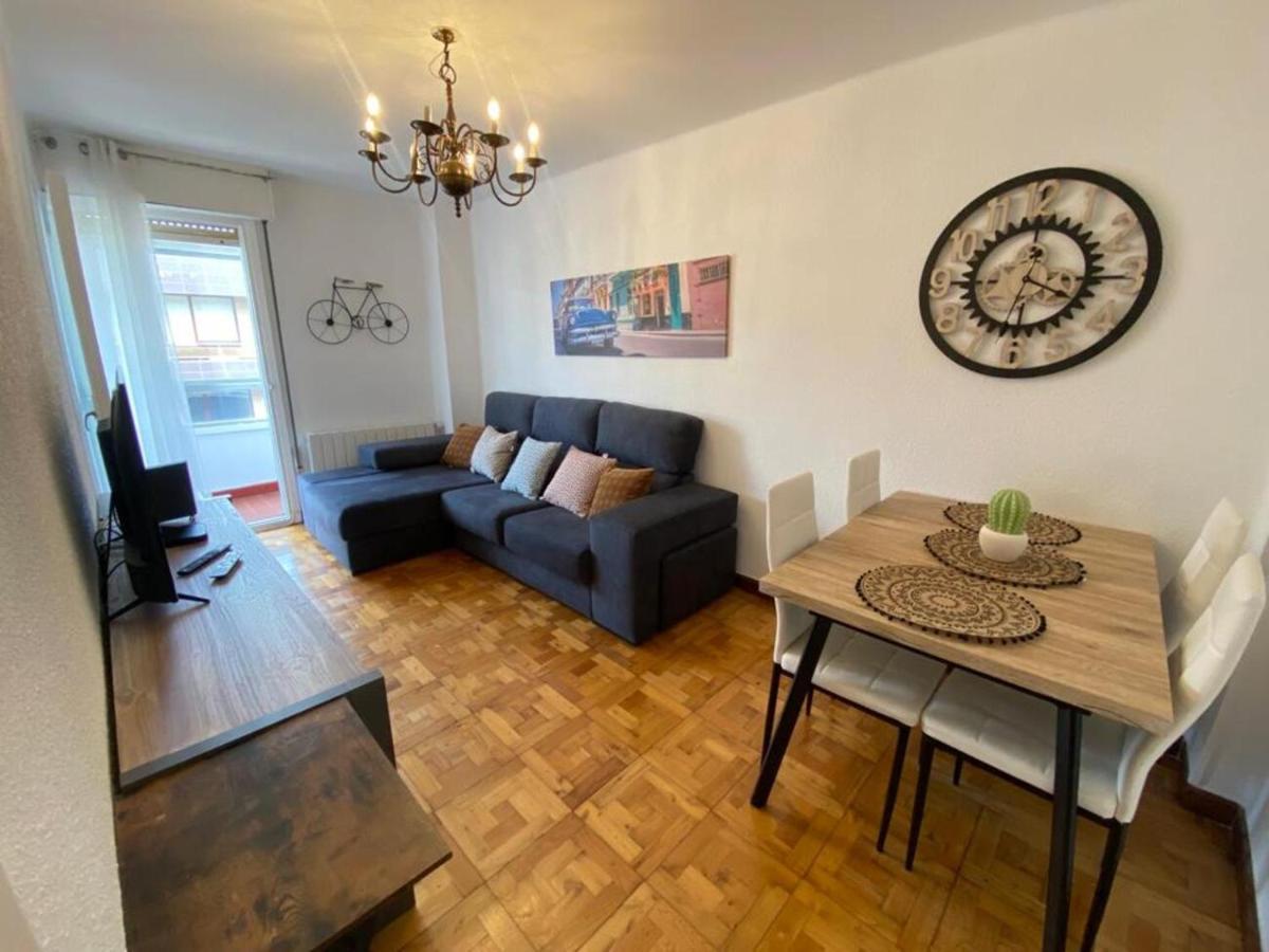 Piso Con Preciosa Galeria Y Garaje Apartman Santender Kültér fotó